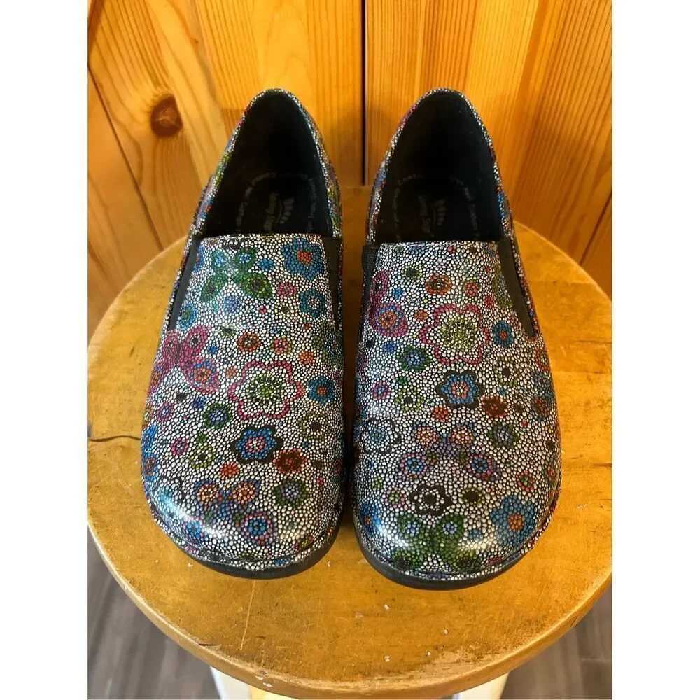 SPRING STEP Freesa Slip On Occupational Nursing Work Clogs Multicolor Womens 7.5